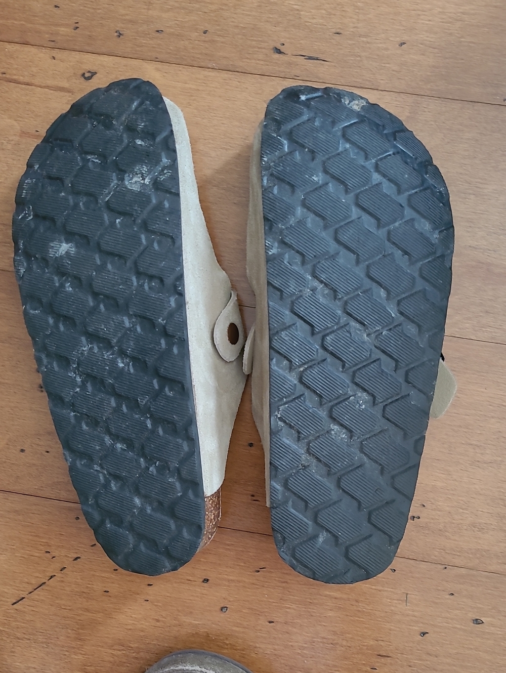 IIITHREE Suede Clogs - Picture 5 of 5